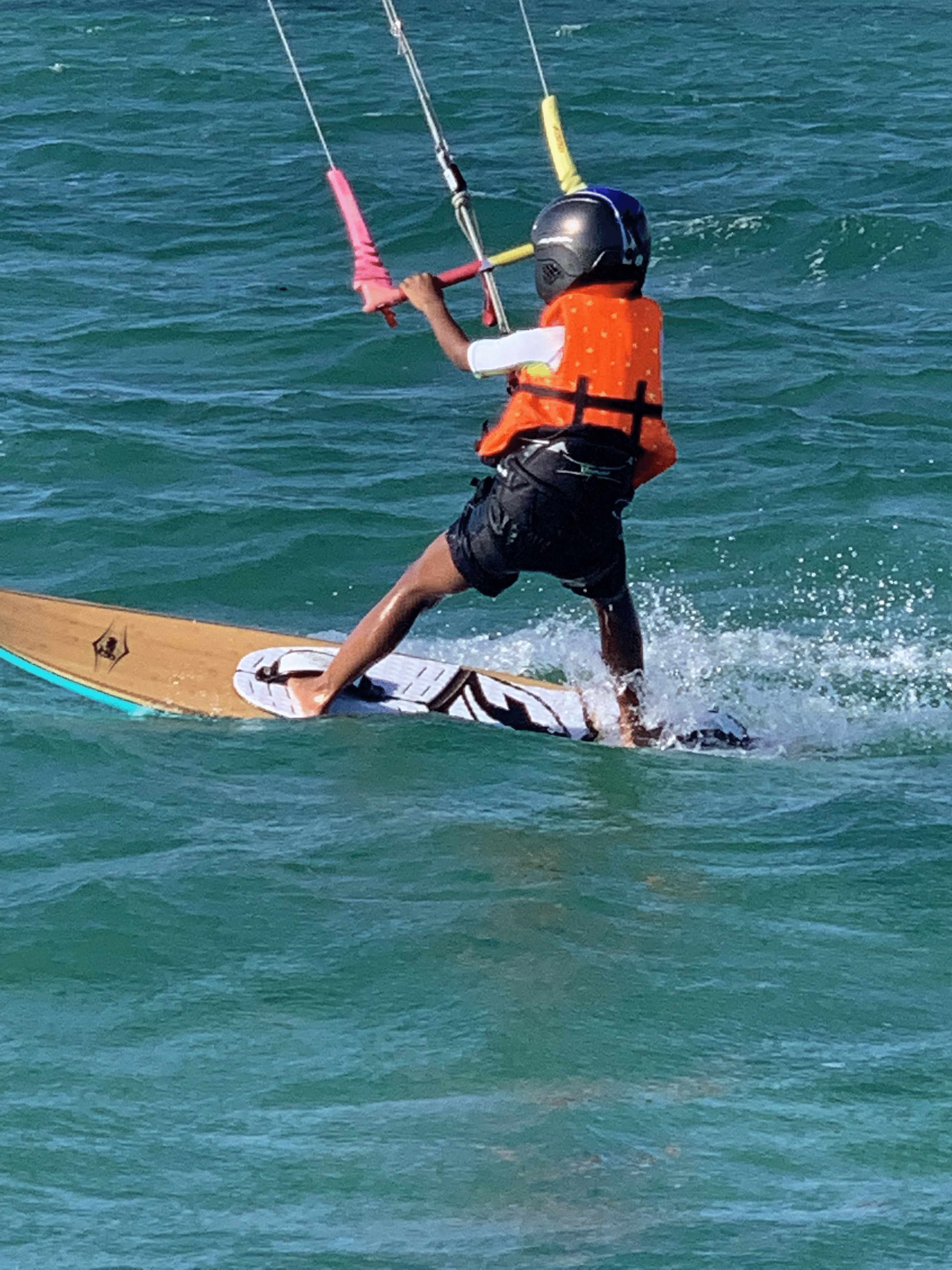 media/plg_solidres_experience/images/23da6eee3d452c3c3ea8e61068369229/thumbs/kite.gif